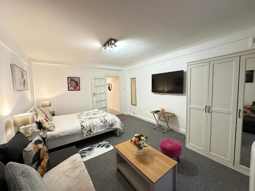 Oxford Street Beautiful Studio Apartment Лондон Экстерьер фото